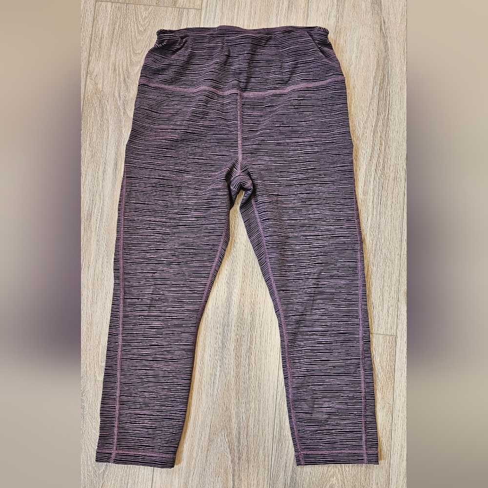Athleta Ultimate Capri Size S